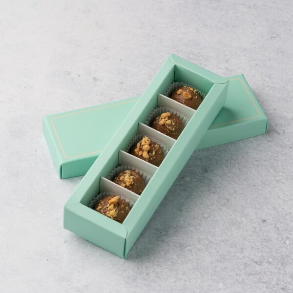 Peanut Velvet Truffles_5 pieces